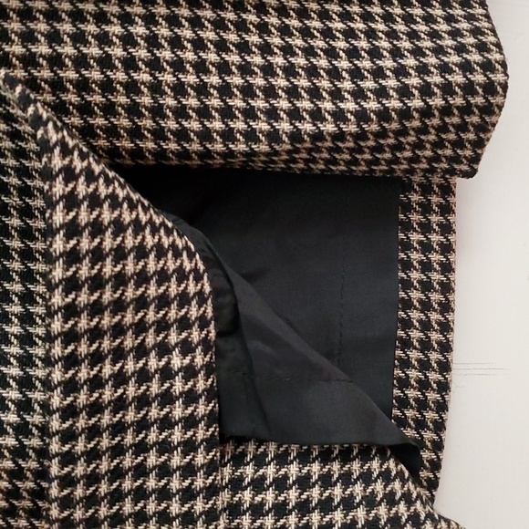 Dana Buchman Houndstooth Skirt, 4P - Picture 3 of 14